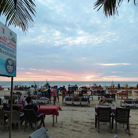 21Coconuts Inn Arambol Εξωτερικό φωτογραφία