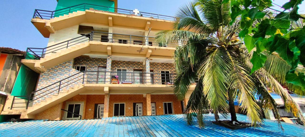 21Coconuts Inn Arambol Εξωτερικό φωτογραφία
